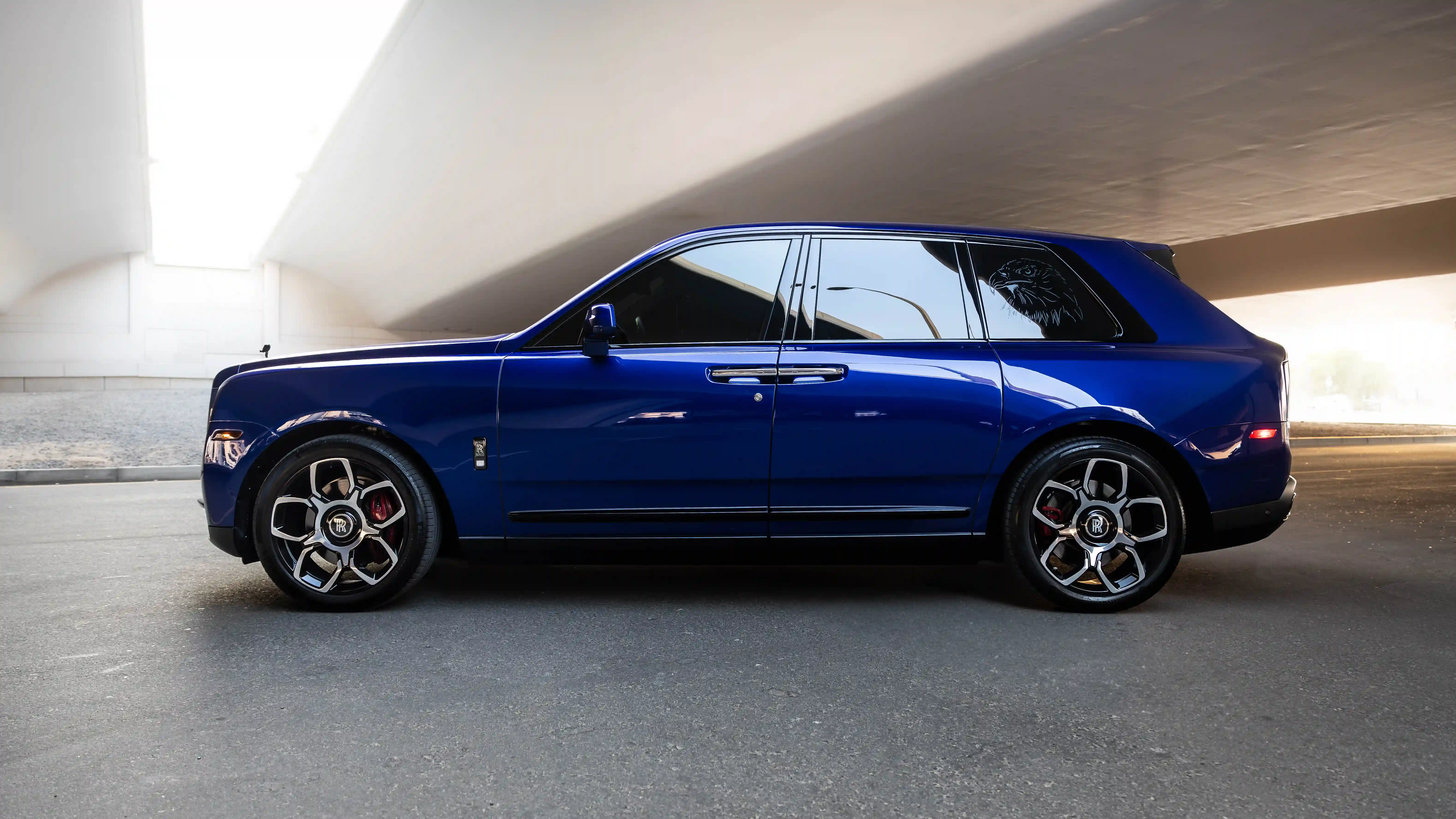 Rolls-Royce Cullinan Blue