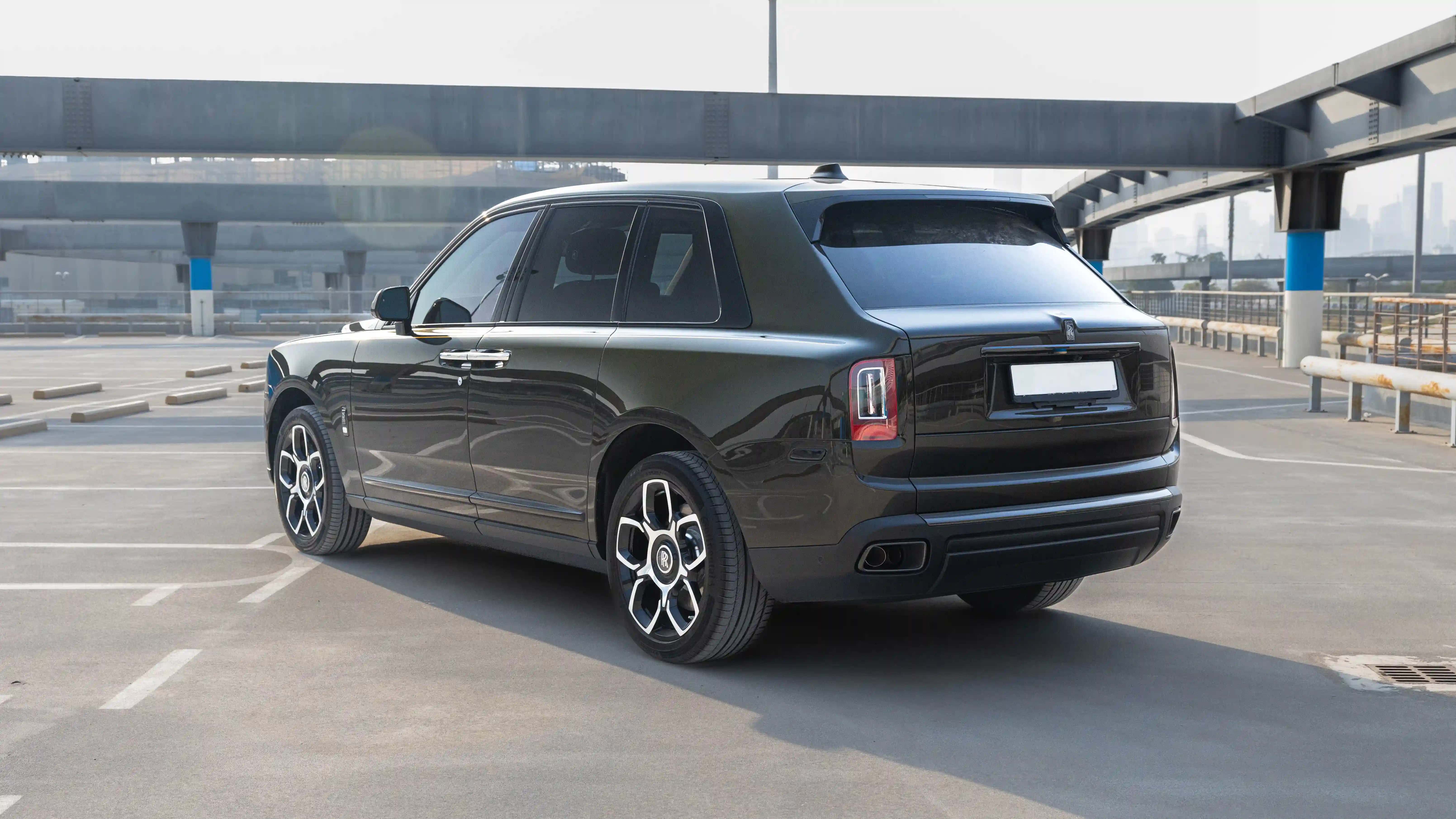 Rolls-Royce Cullinan Green